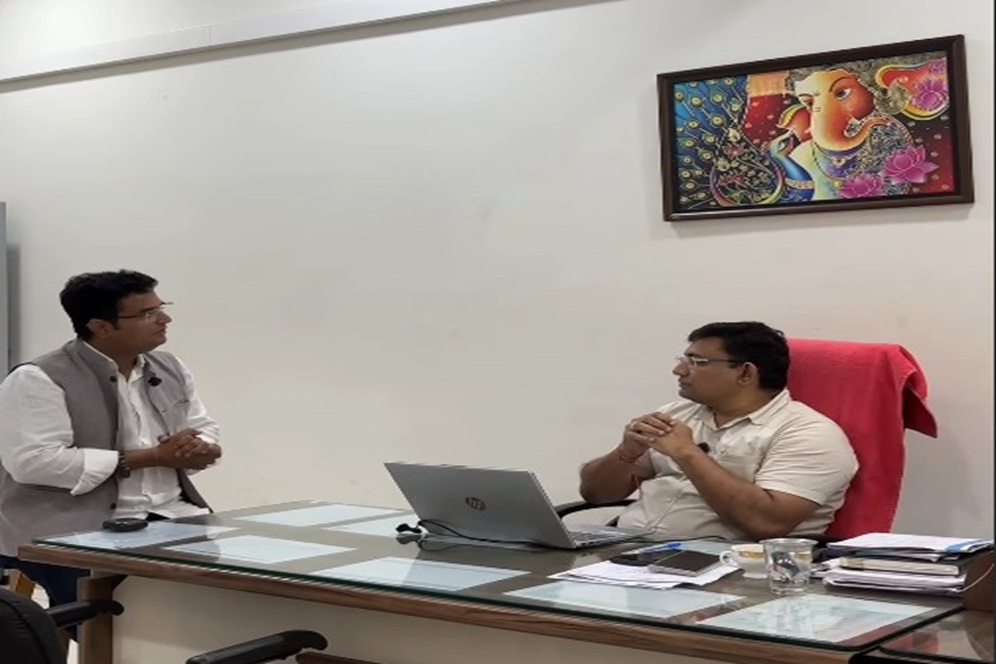  Social Worker in Ahmedabad
